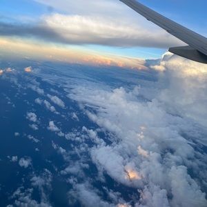 Meet your Posher, Awi